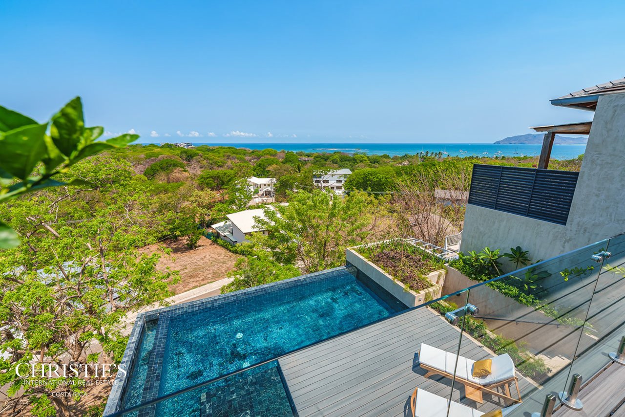 Modern Luxury Villa with Panoramic Ocean Views in Tamarindo - Villa Brisas del Mar