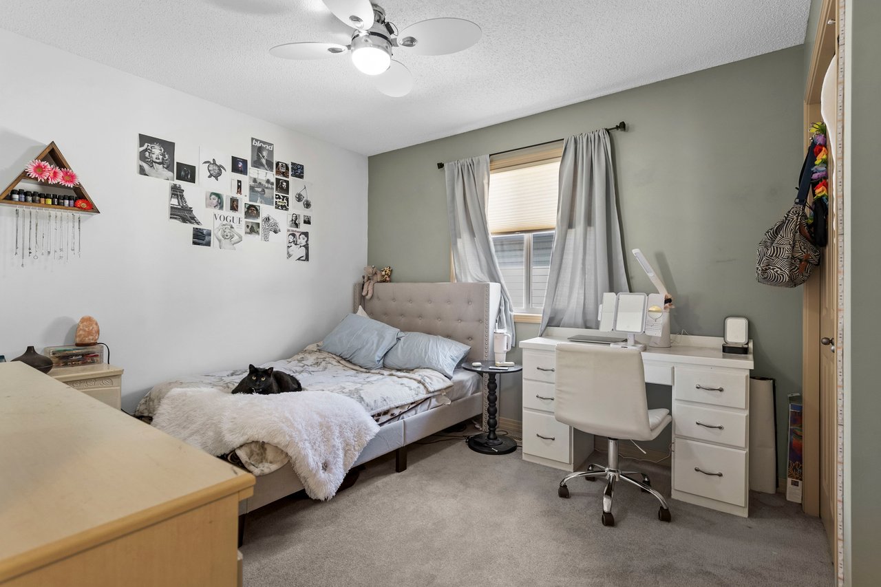 25 Tuscany Summit Terrace NW