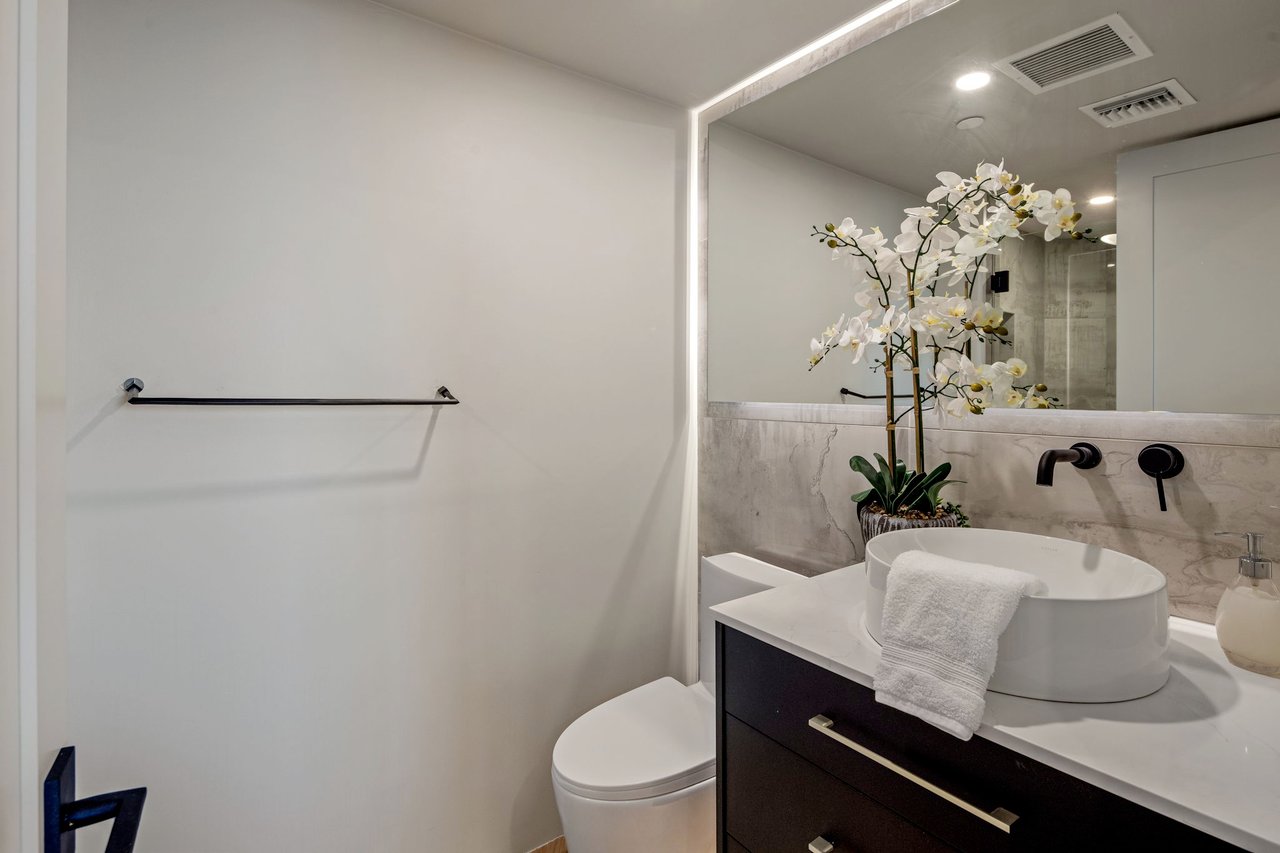 10040 E Happy Valley Road, 1039, Scottsdale Unit: 1039