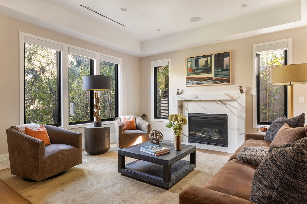 4533 Gentry Ave, Studio City