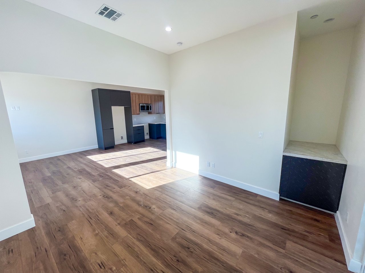 Brand-New 5-Unit Multifamily in Prime Los Angeles