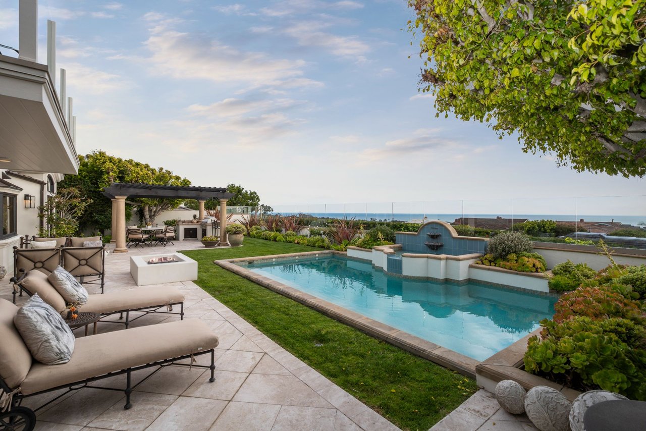 1509 Sandcastle Drive