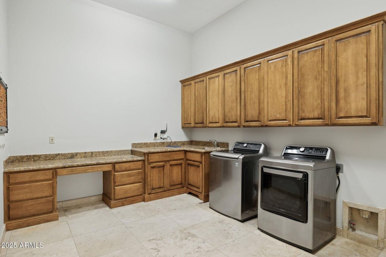 3731 E Halifax Cir 85205