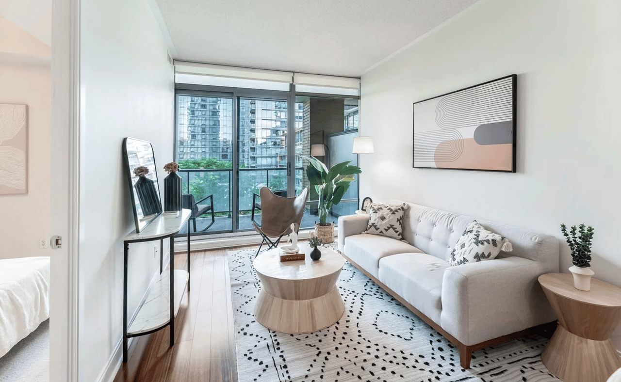 18 Yorkville Avenue #508