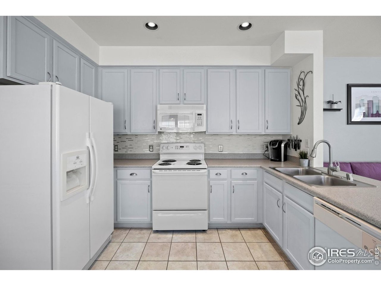 7454 E 28th Avenue Unit: 3