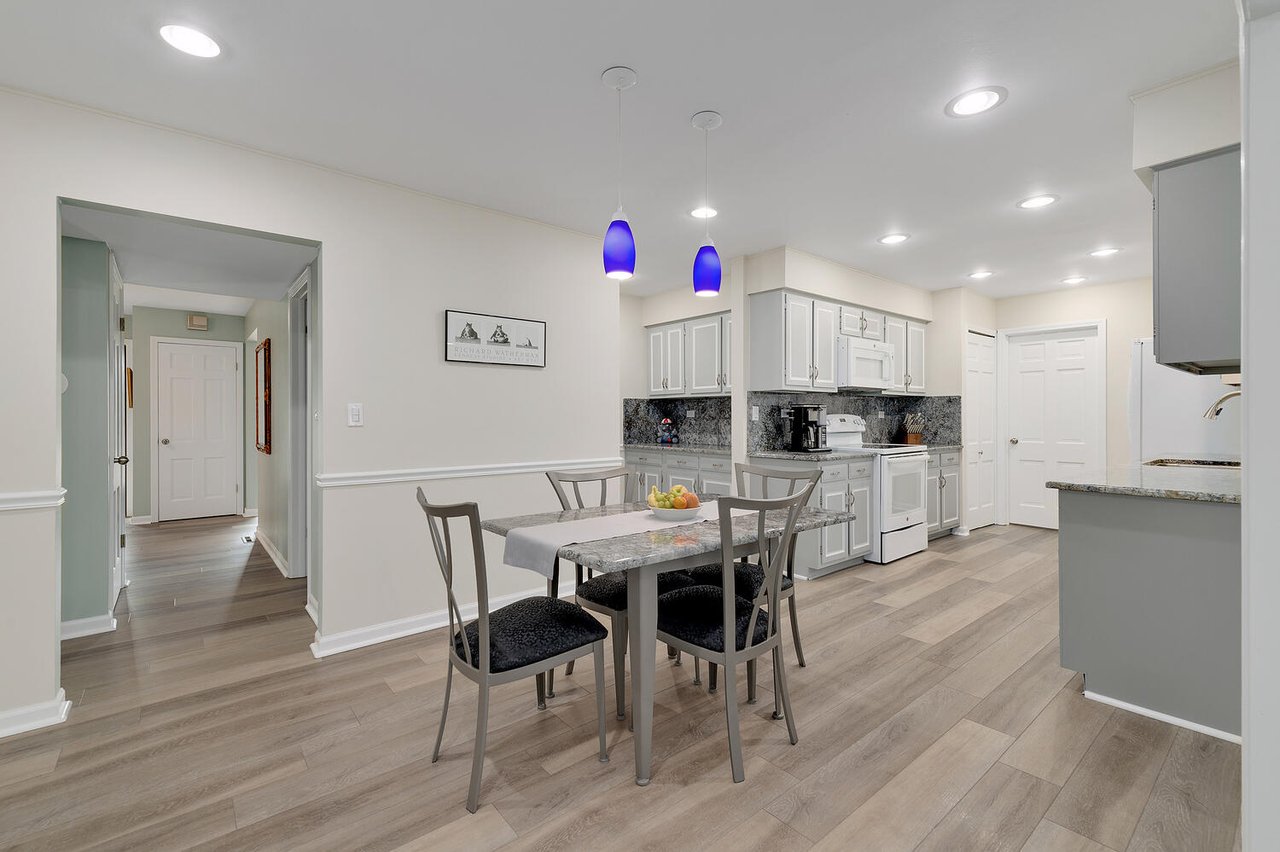 2043 Spring Green Dr Wheaton IL Home for Sale – The Streams | Joe Soto Real Estate