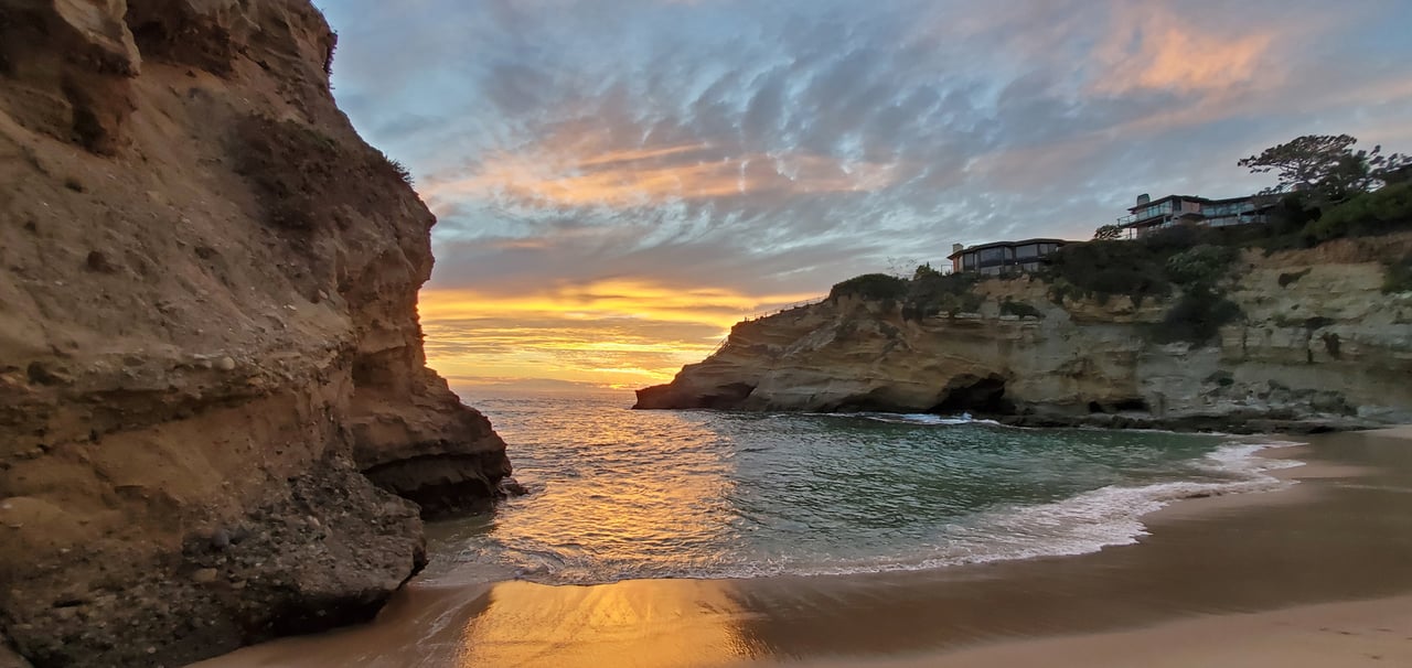 Why Turnkey Homes in Orange County Are Still Selling Above Asking Price