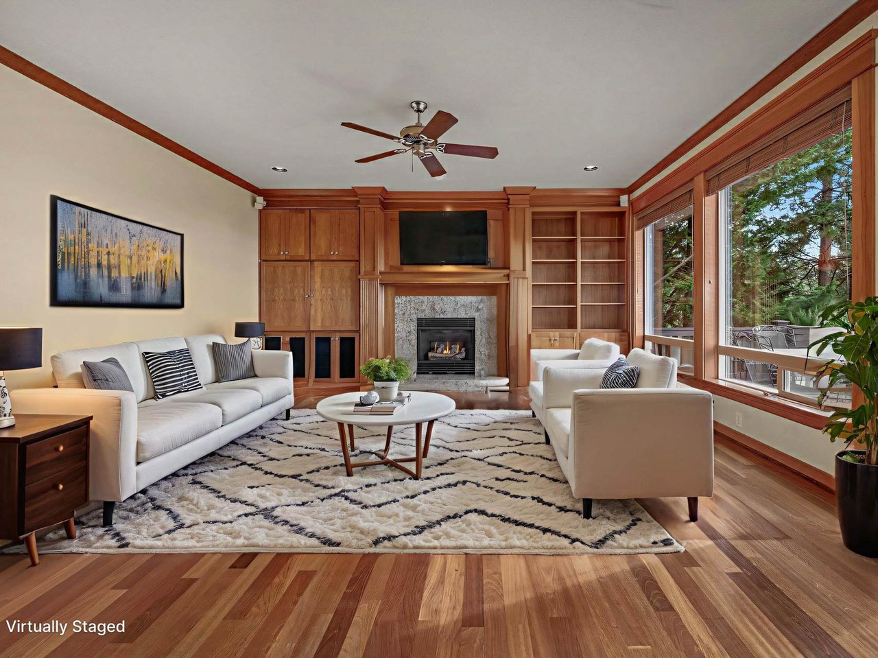 1815 NW ROSEFINCH LN