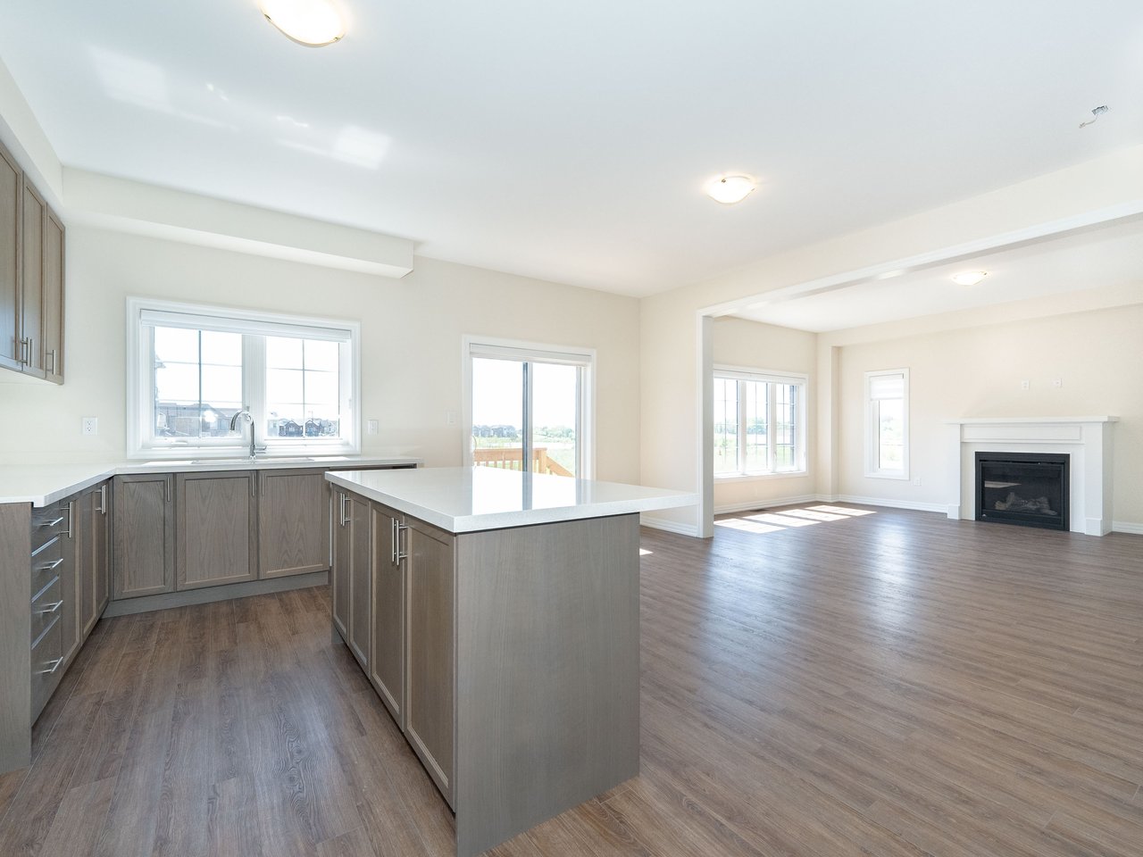43 Donald Ingram Crescent