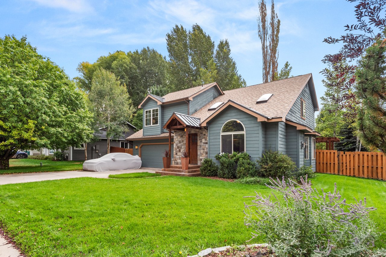 Updated Blue Lake Living