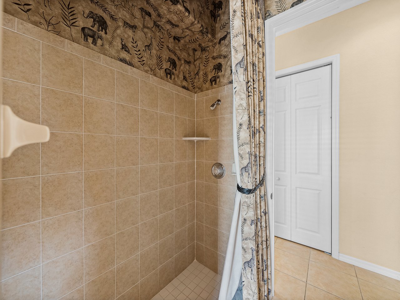 12508 FOREST HIGHLANDS DR
