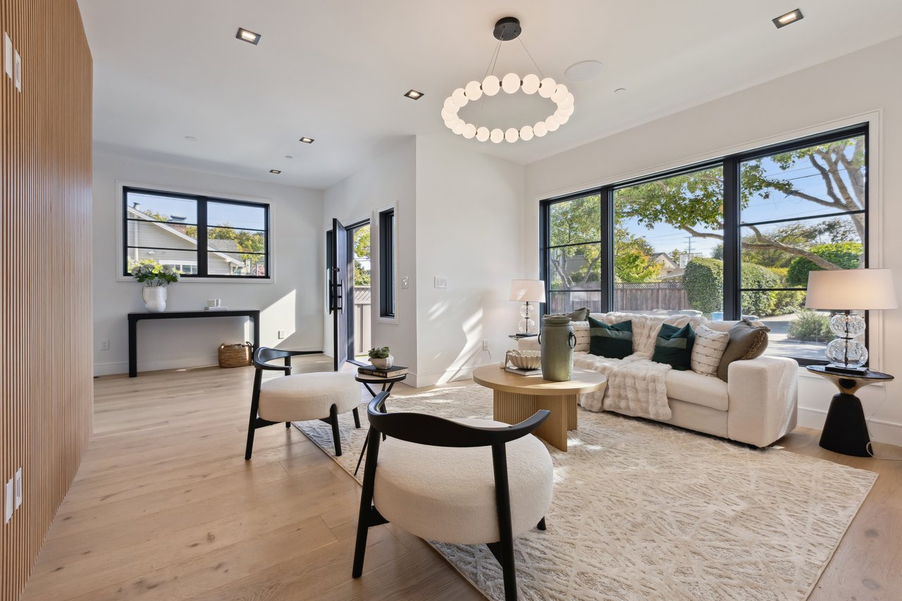 10 Channing Rd, Burlingame