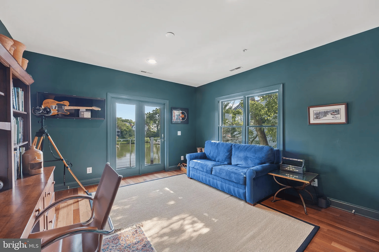 145 Spa Dr