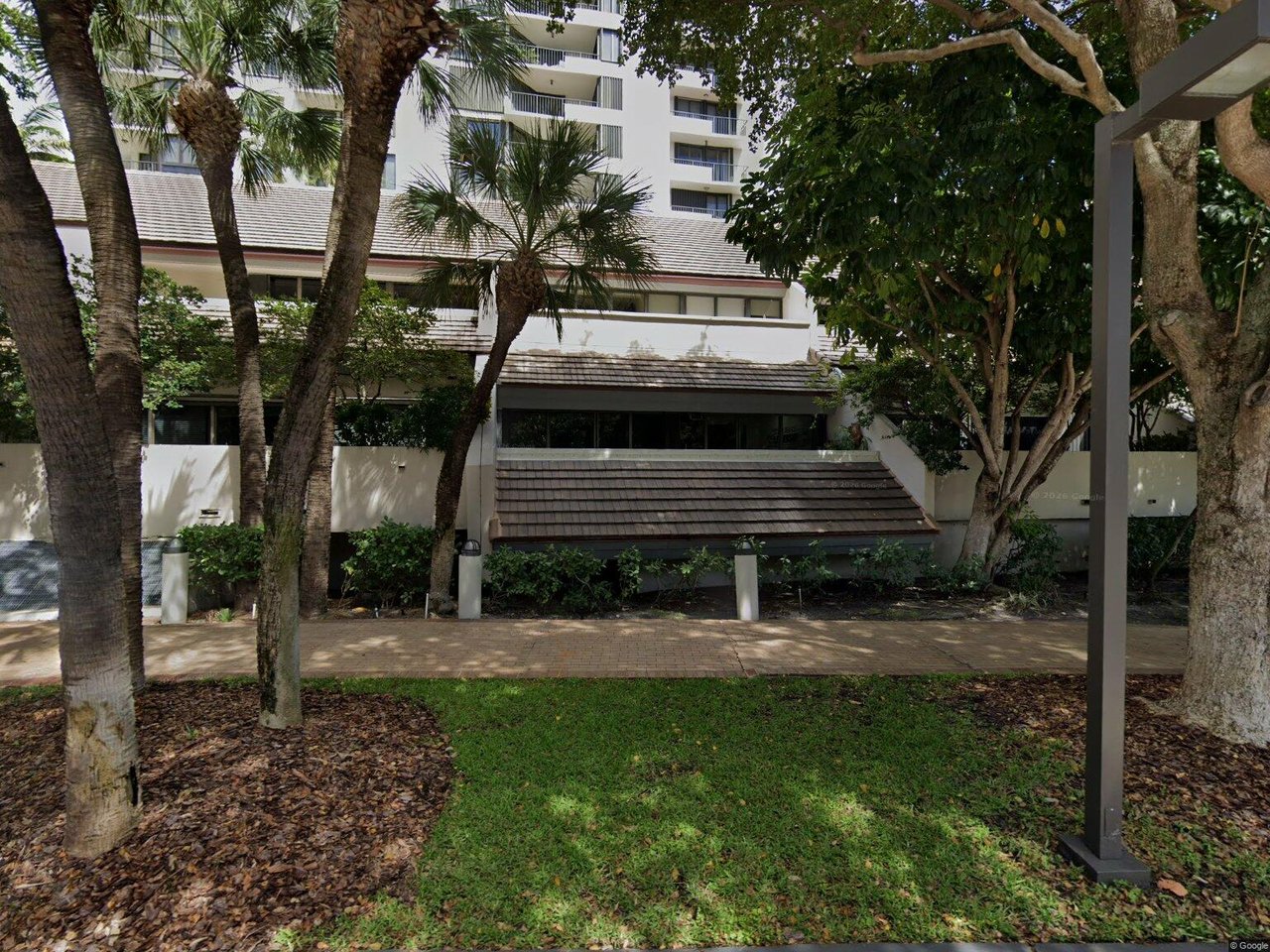 520 Brickell Key Dr #A1121