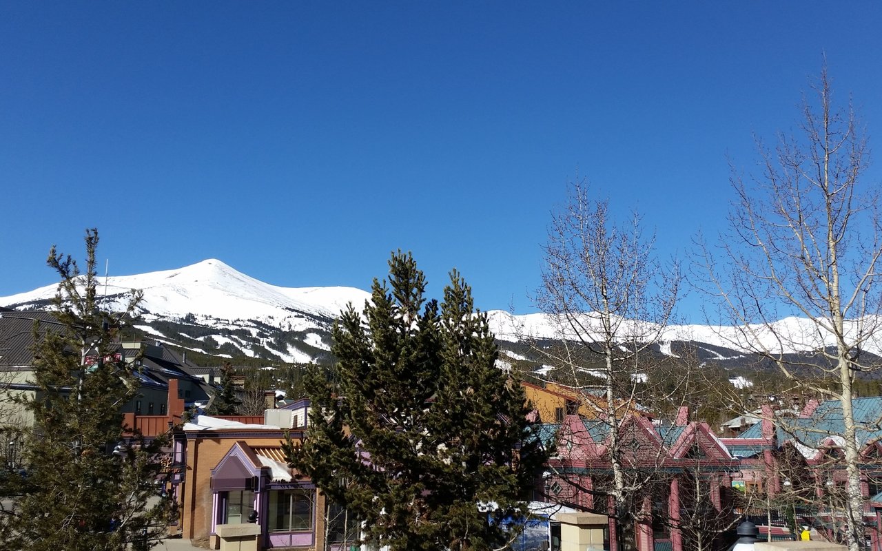Colorado Governor Orders Closure of All Ski Areas