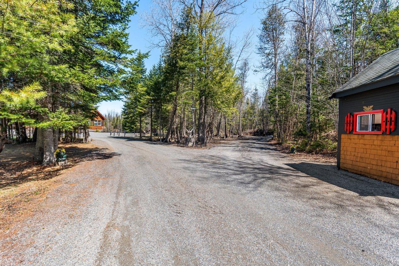 291 River Road Milo, ME 04463-1603
