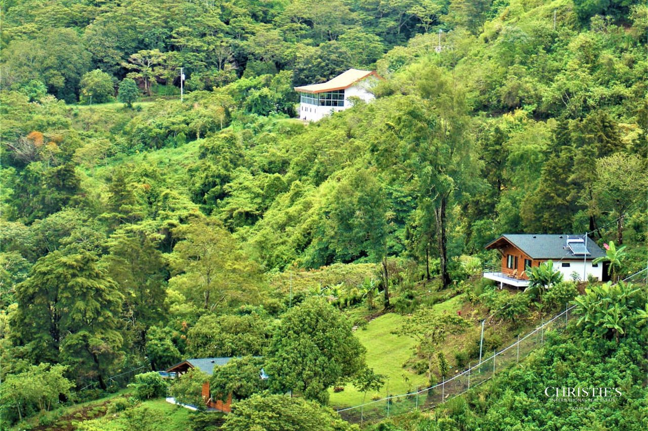 Prime Investment Opportunity: Costa Rica Oceanview Property