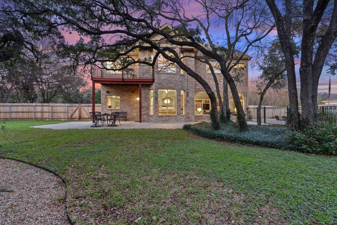 3813 McNeil Dr