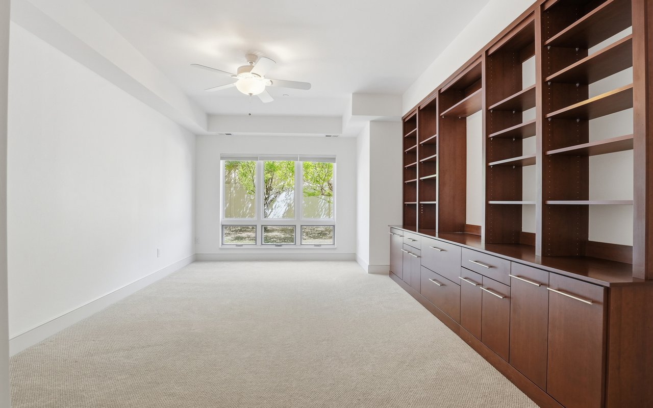 2801 Pennsylvania Ave 105