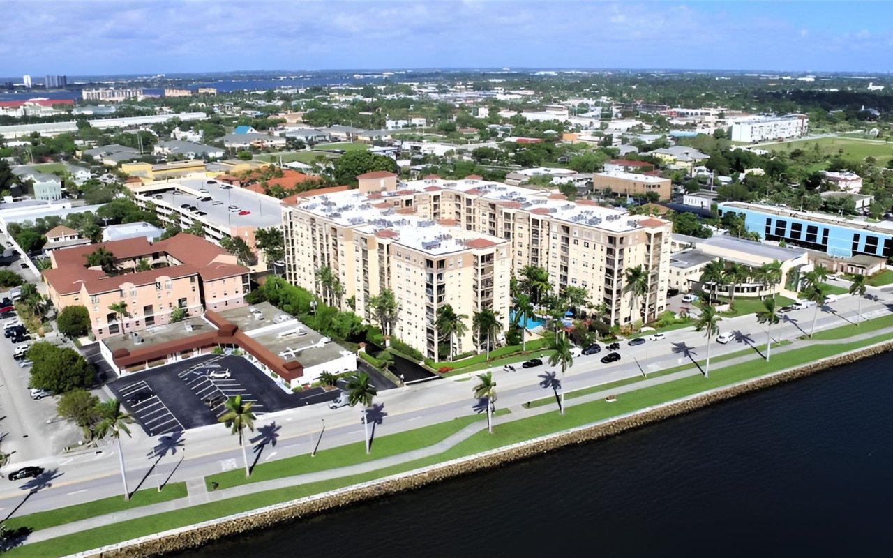Flagler Pointe