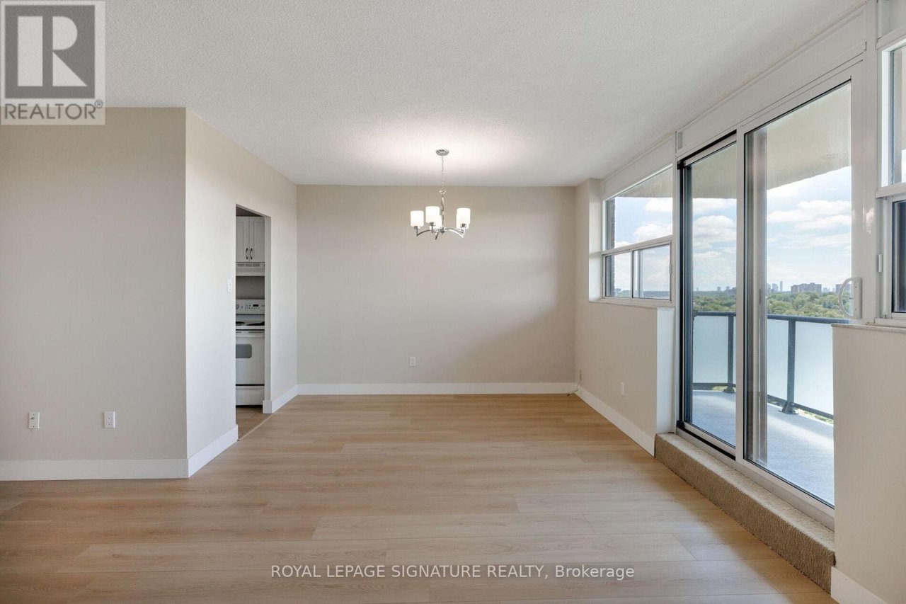 PH5-2130 Weston Rd