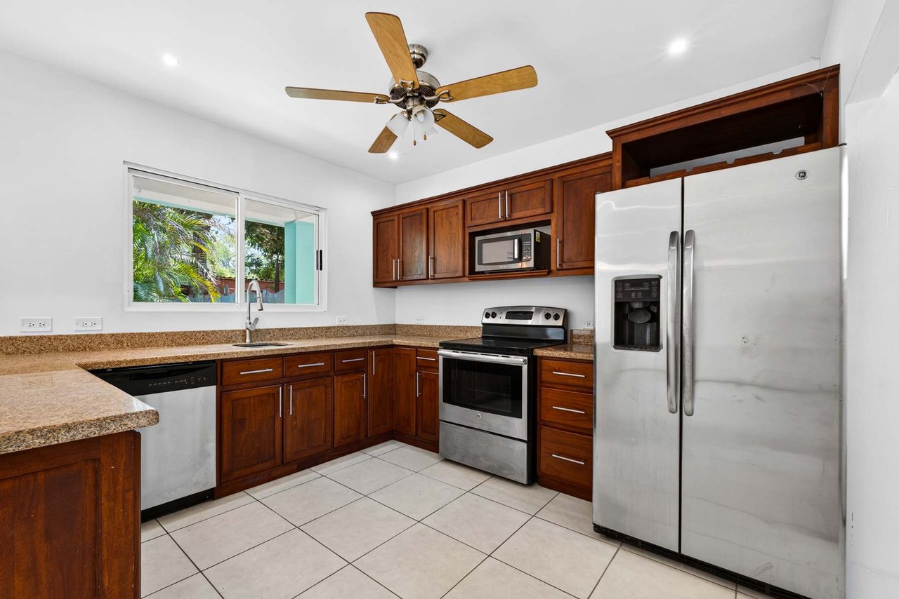 Casa Patita | Charming 2BR Beach Home with Private Pool in the Heart of Surfside Potrero