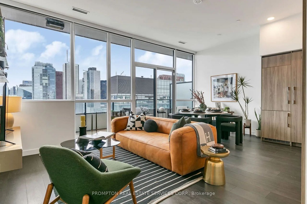 PERFECT DOWNTOWN PENTHOUSE