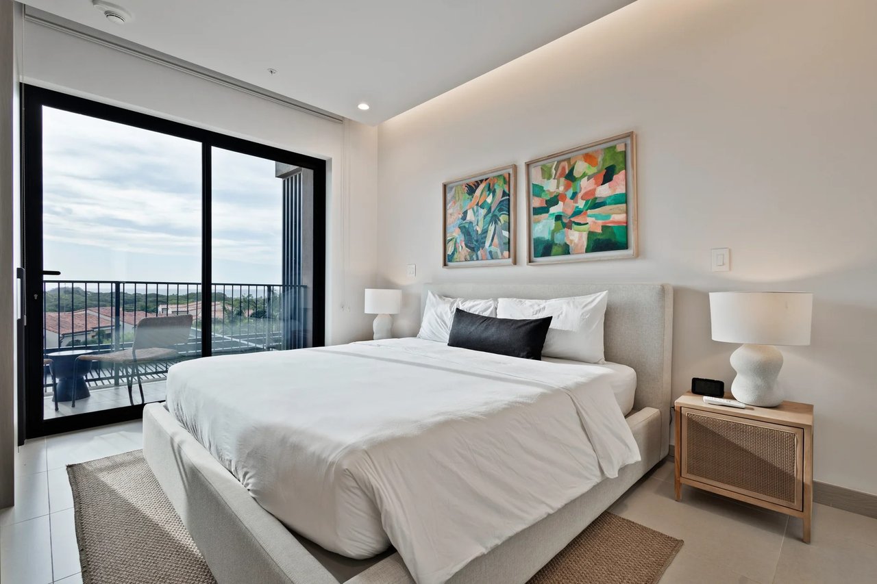 Luxury Ocean View Condo