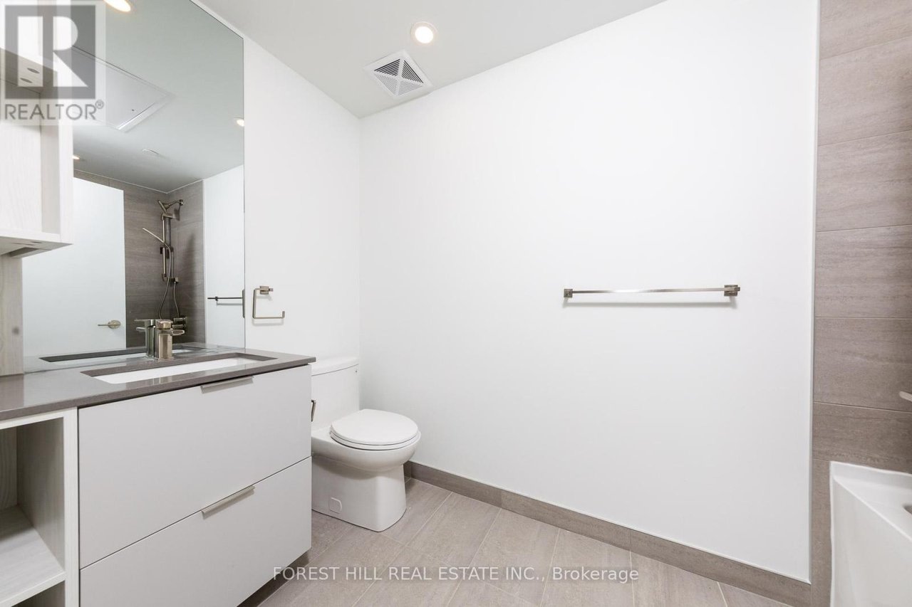 1 Fairview Rd E, #1804