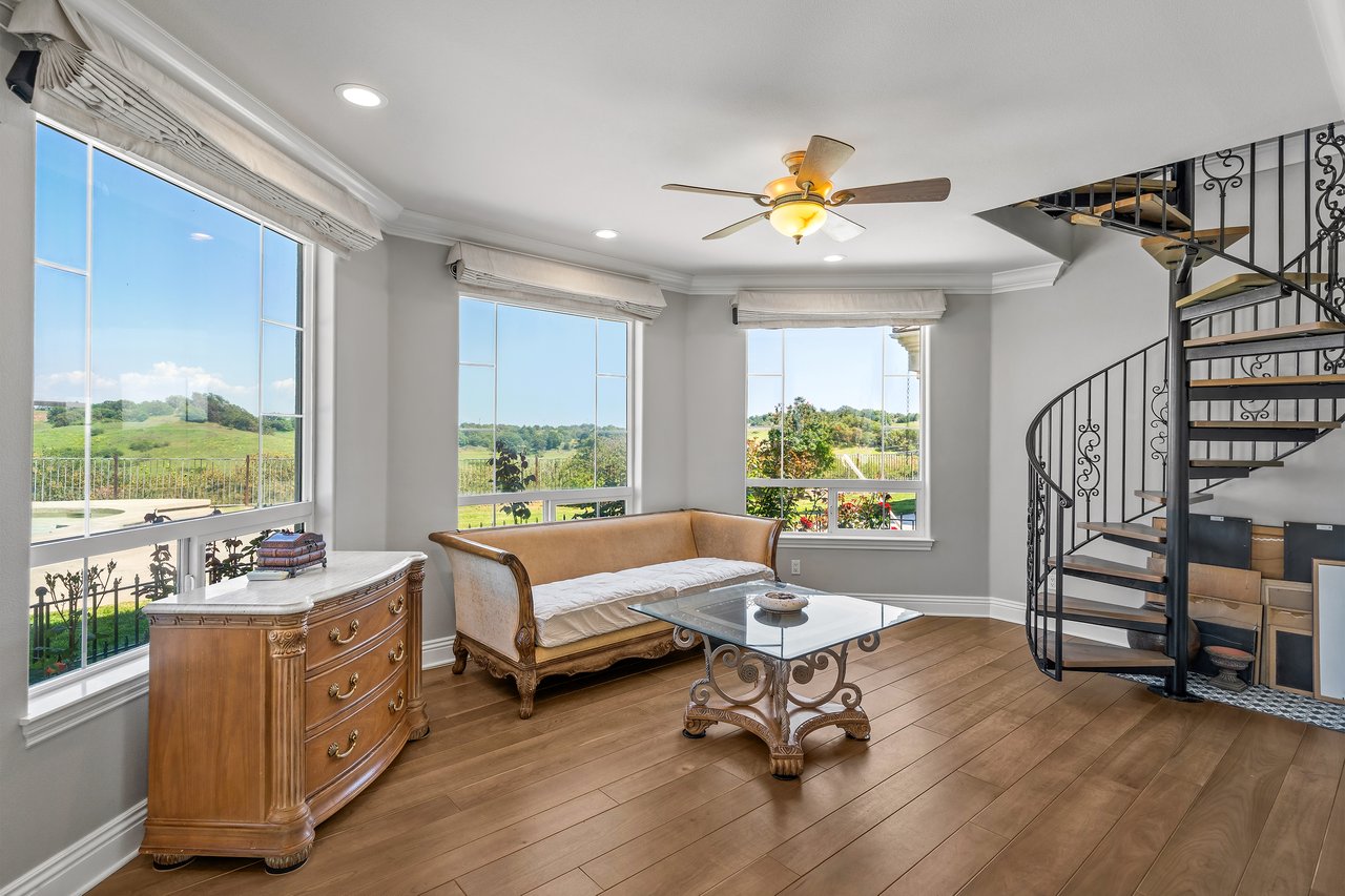 41653 Oak Trail Court