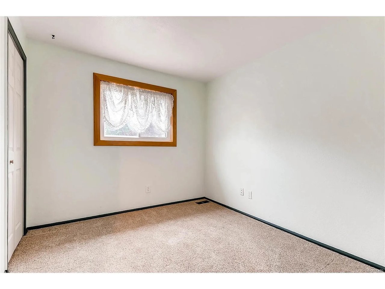 7313 Deframe Ct