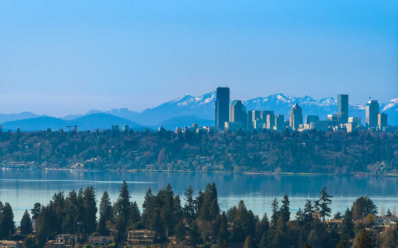 The Vibrant Downtown Lifestyle Awaits at Bellevue Towers