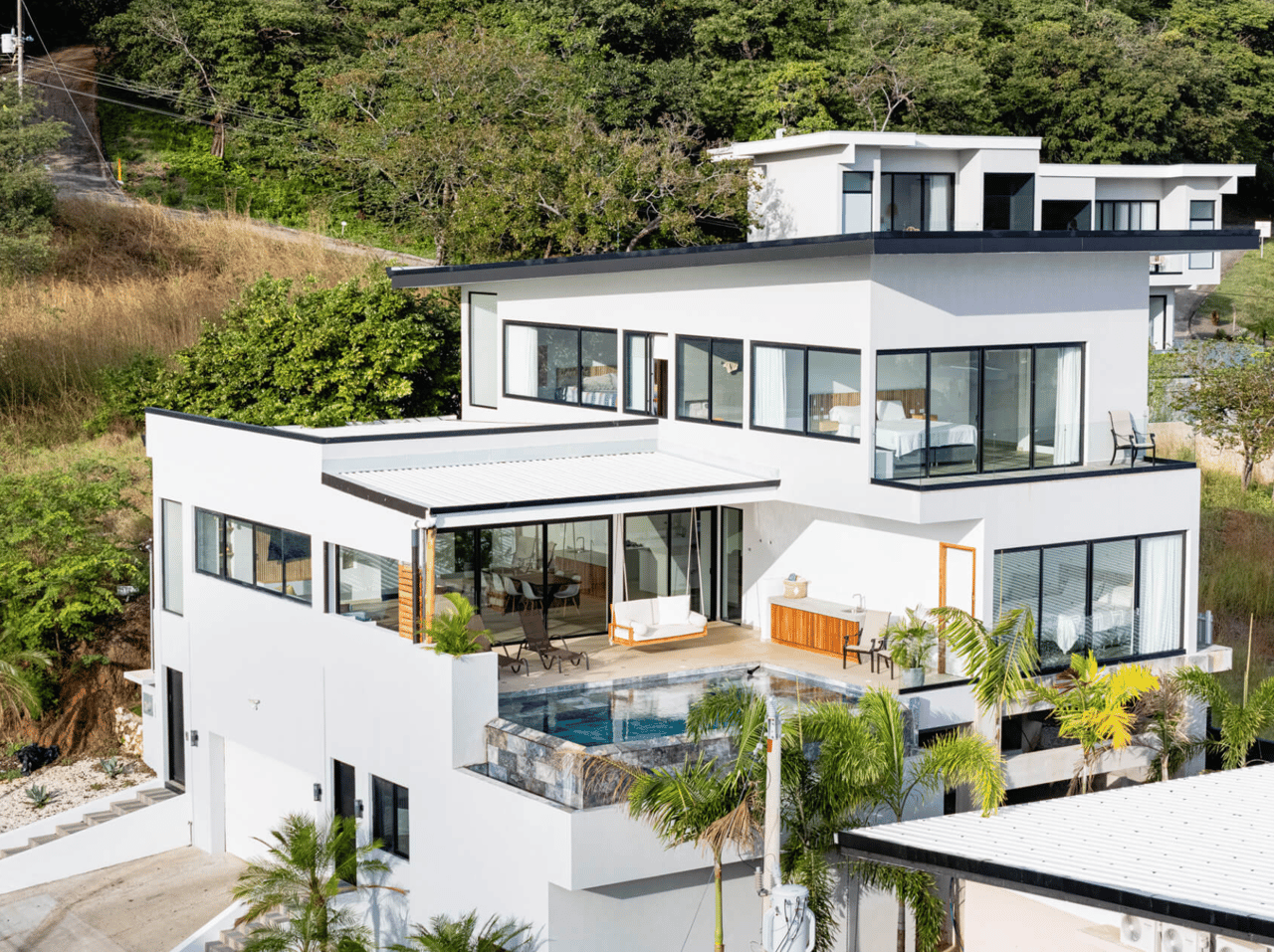 Casa Sunshine - Modern Elegance In Tamarindo Hills