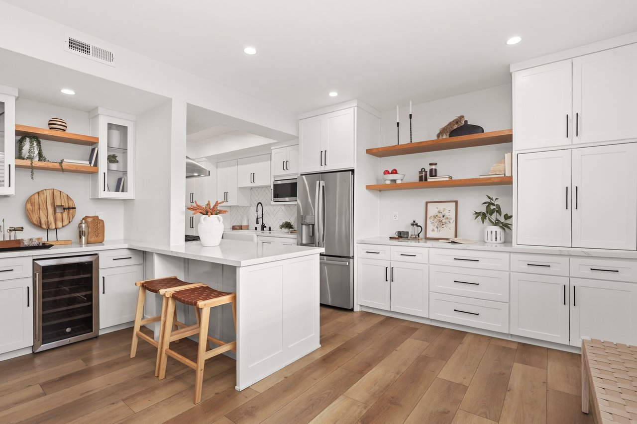 1049 16th Street, Unit 5