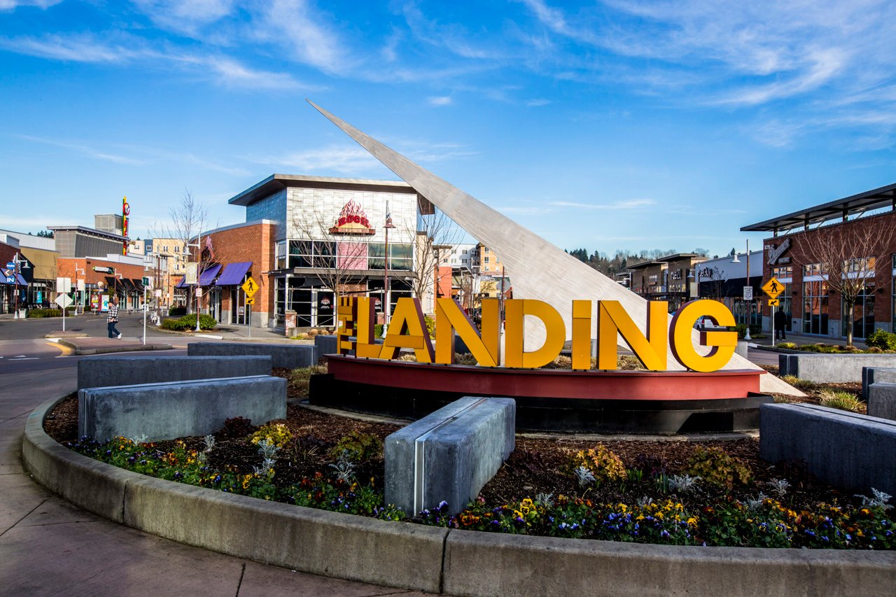 Renton landing with restaurants