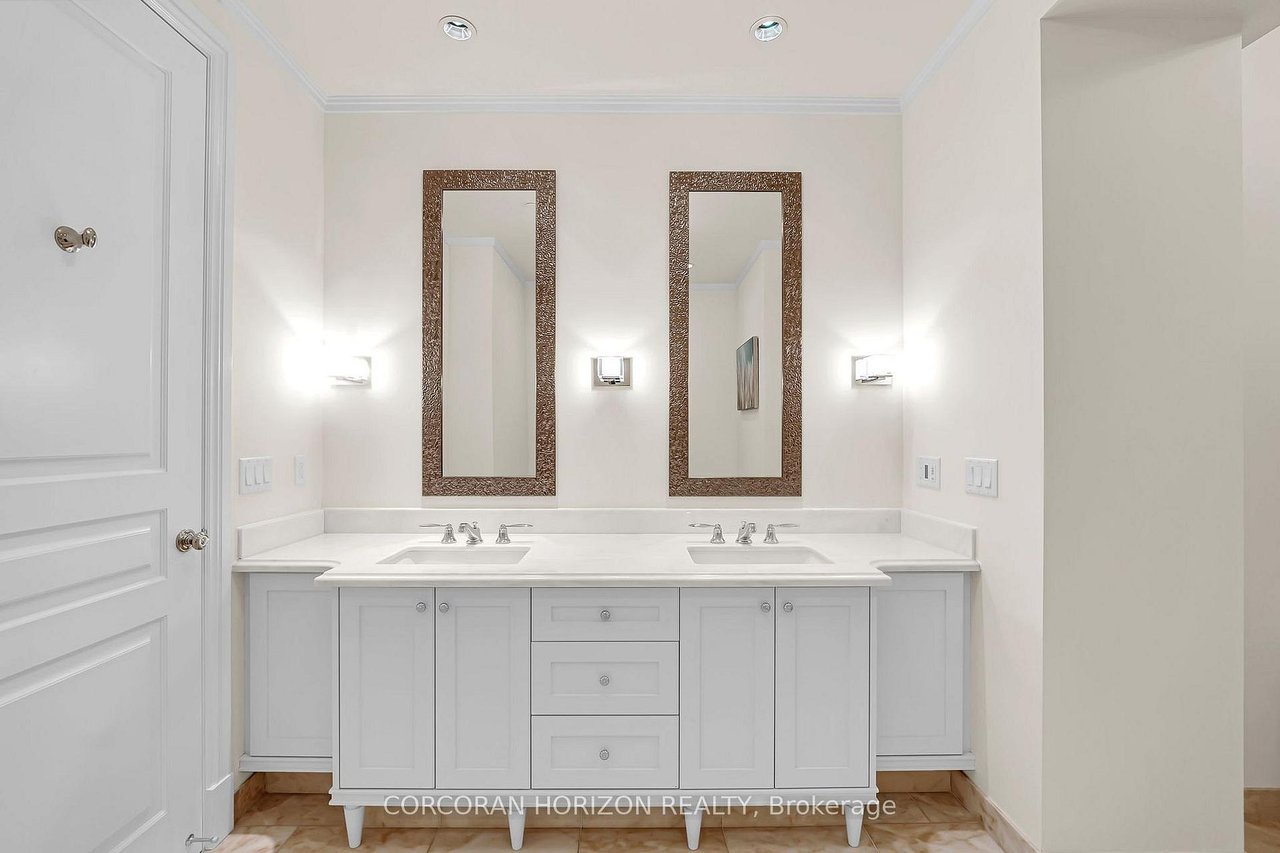 THE RITZ-CARLTON RESIDENCES FOR LEASE