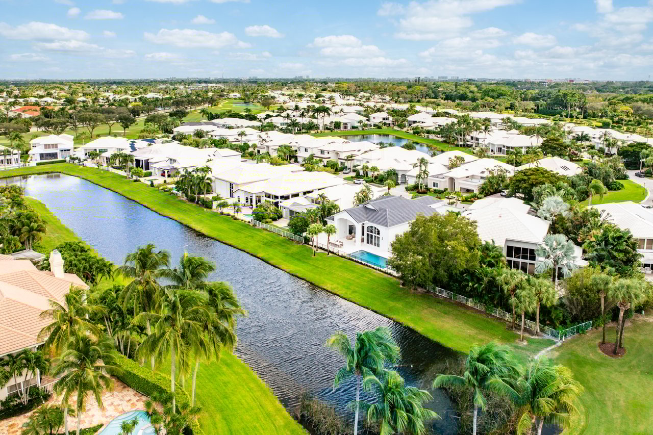 17311 Bridleway Trail