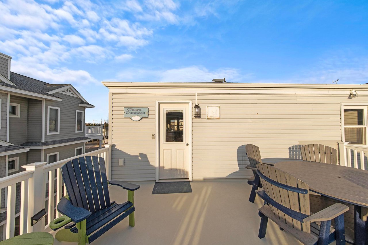 216 Taylor Ave, 2nd Floor Unit