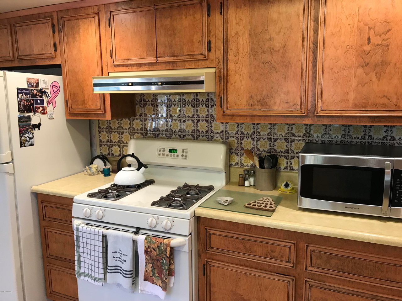 4550 E Quivira Dr