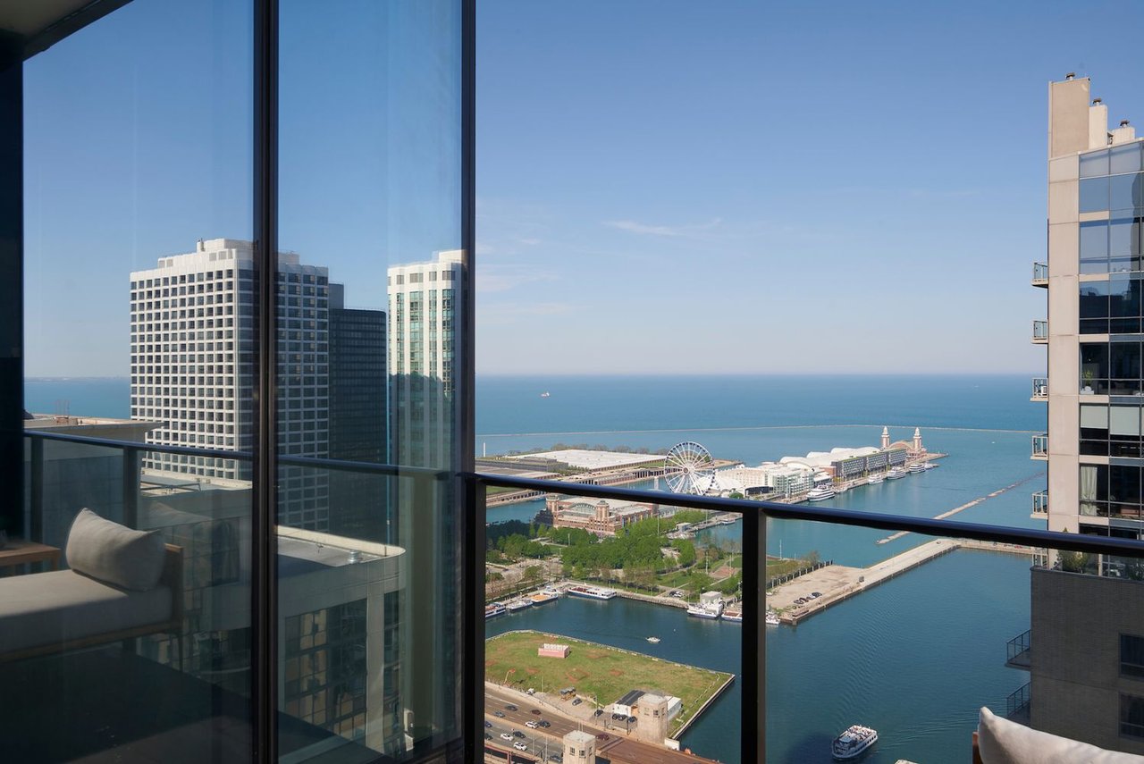 363 E Wacker Dr, #3608