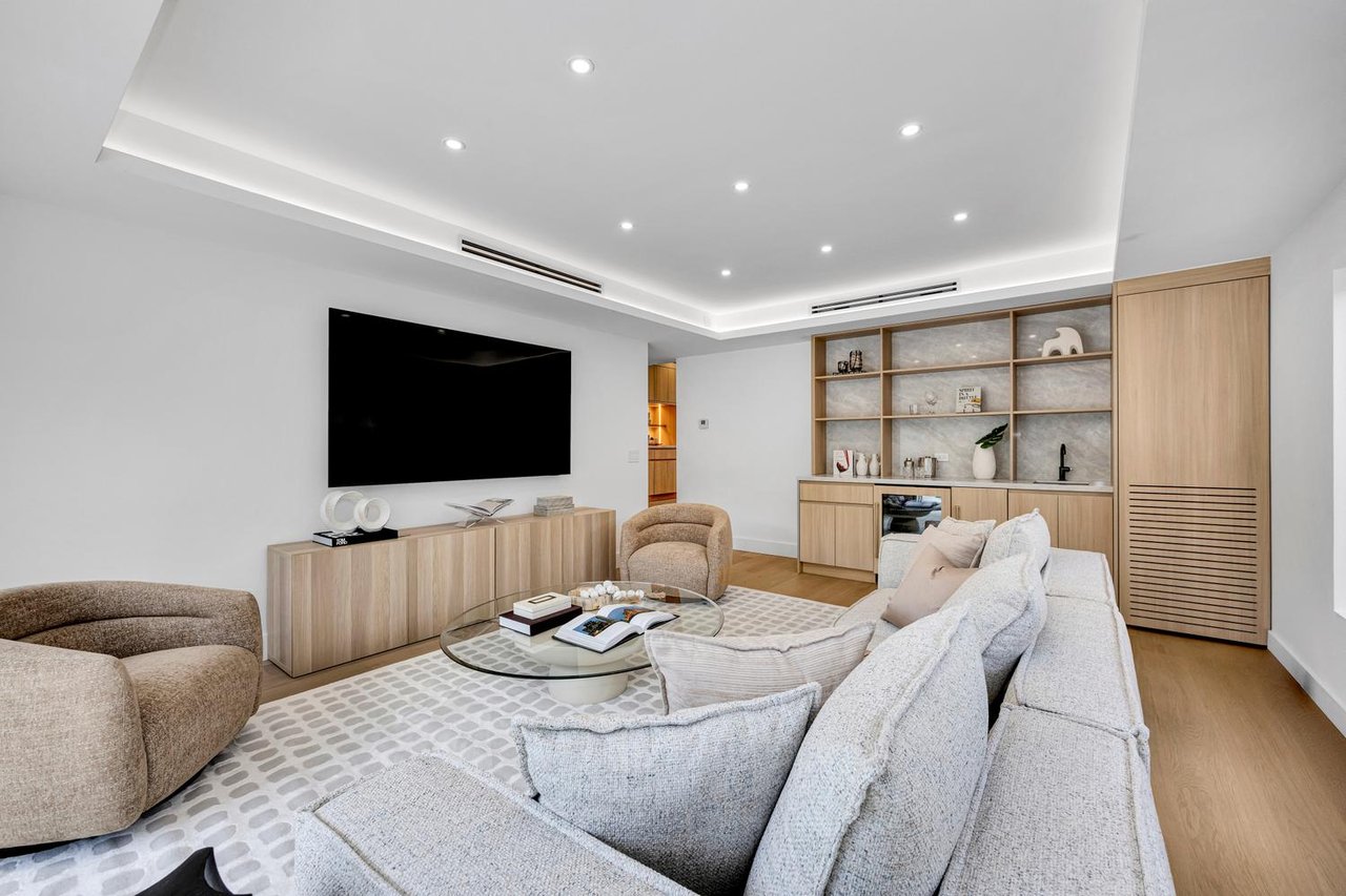 Just Listed: Elevated Design & Effortless Living at 2635 SW 64th Ave