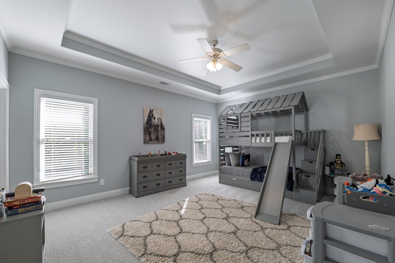 1425 Rolling Links Drive