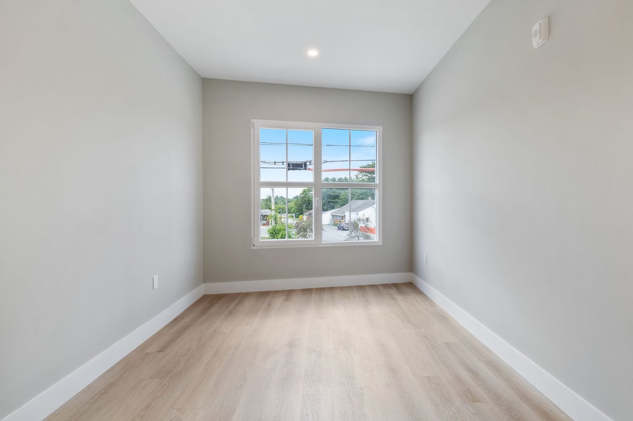 298 Main Street, 2C
