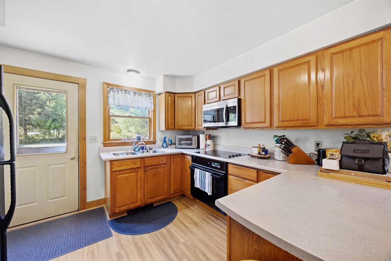 59 Ross Ave, Thomaston