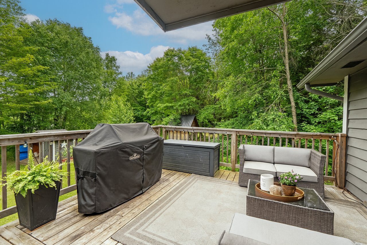 Cash Flow Lakeside Cottage