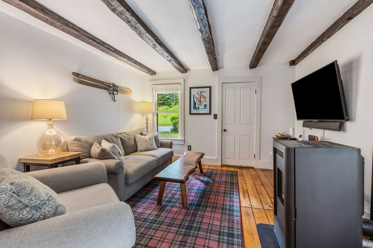 Old Farm 2 Bedroom Condo