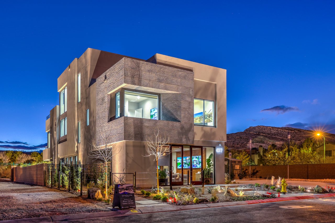 4077 Heron Fairway Dr