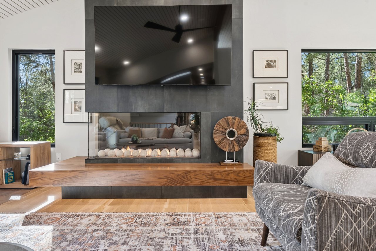 2110 Craig Drive