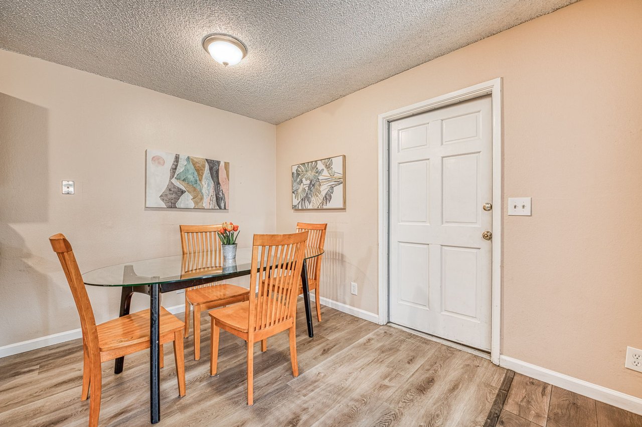 2247 W Dakota Avenue #116, Fresno