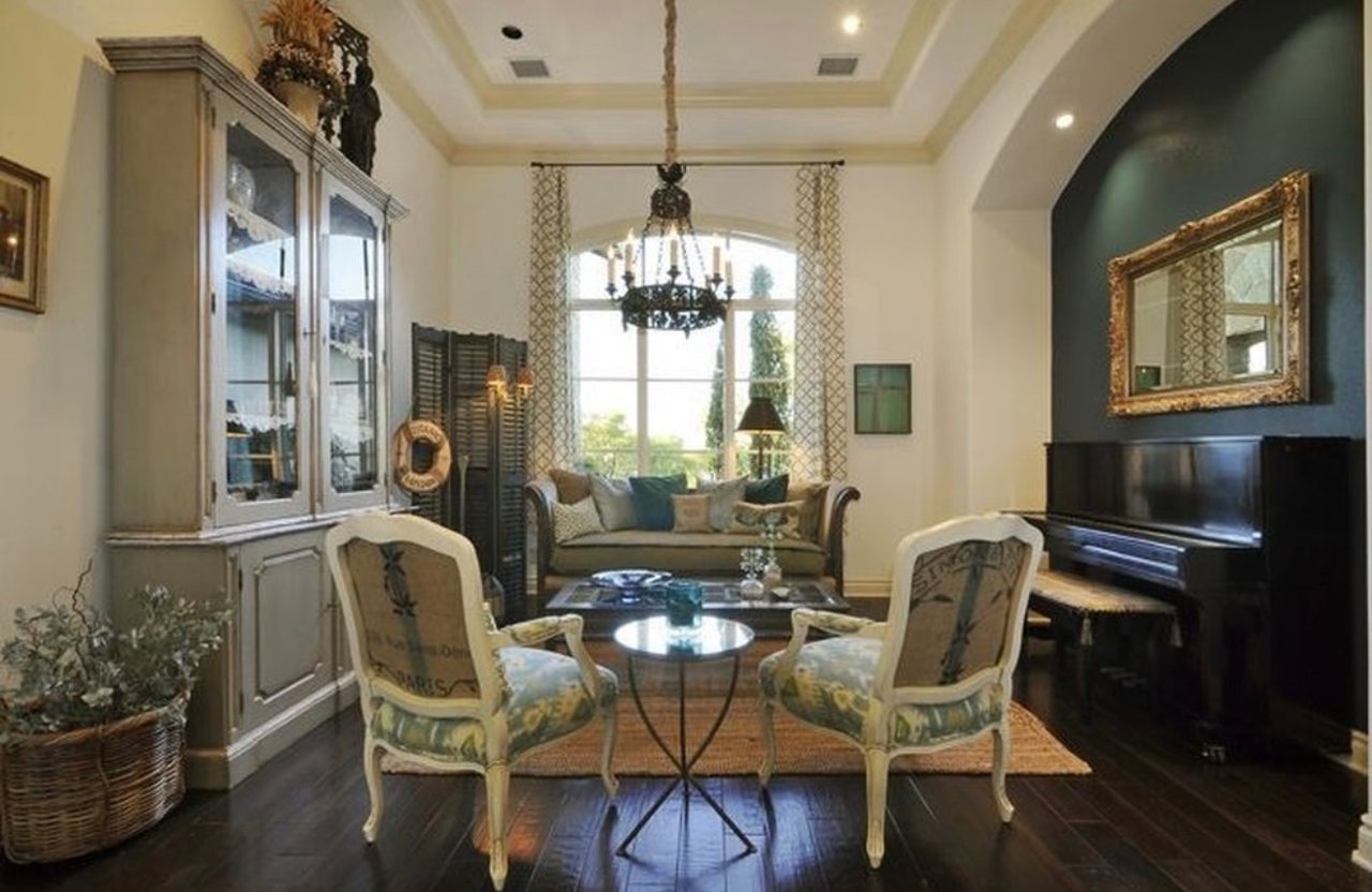 Private One Story Home in Gated Enclave Near Lake Travis Marina